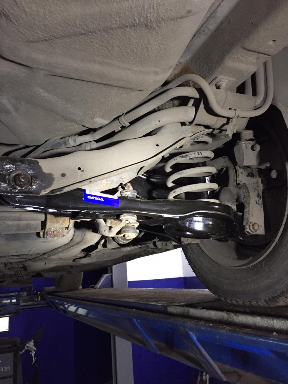 замена поперечных рычагов задней подвески